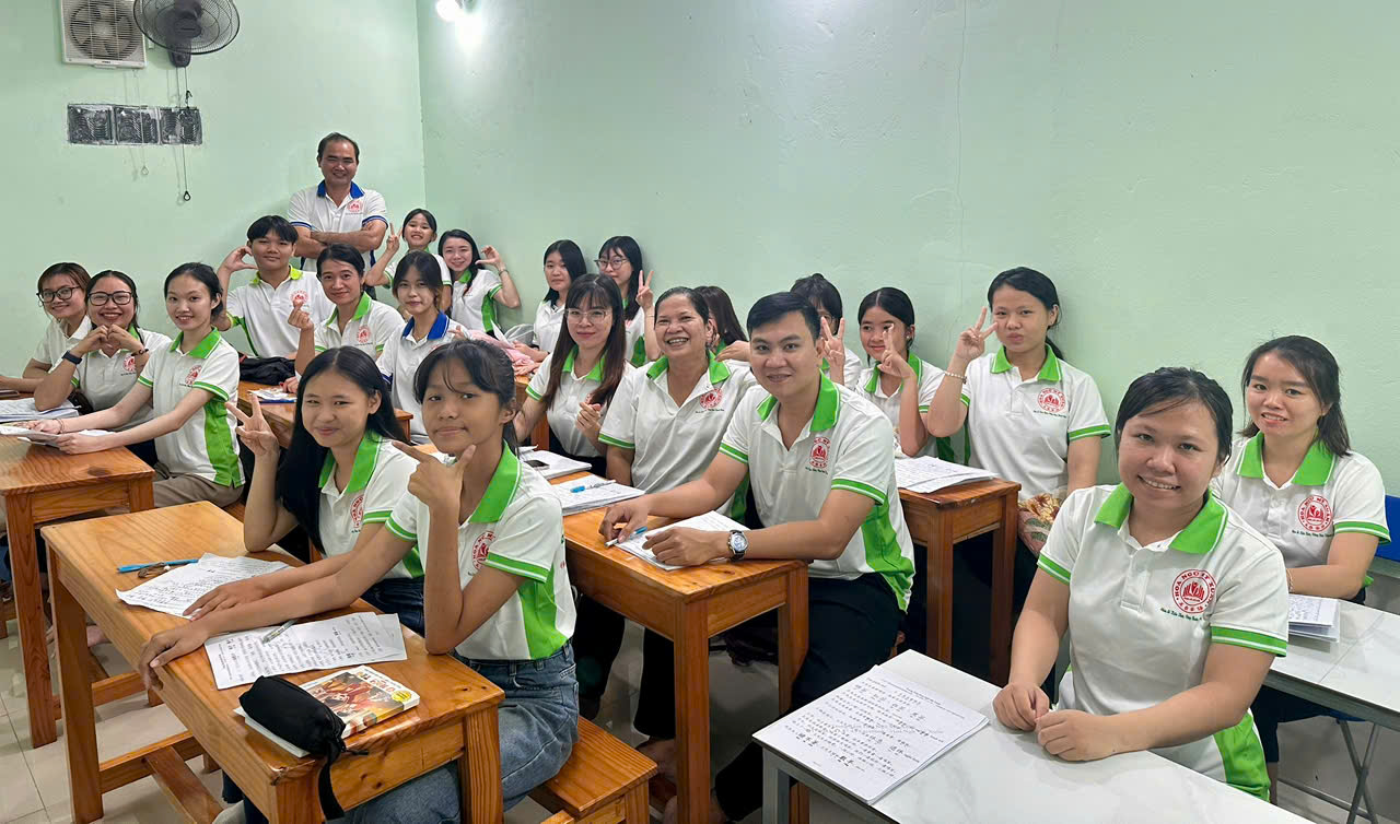 Lớp học Hoa Ngữ Mỹ Xuân